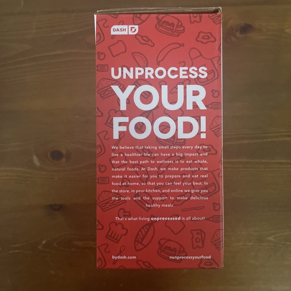 Brand New Dash Mini Waffle Maker: Non-Stick, 4 inch Cooking Surface, Silver‎ - Picture 5 of 6